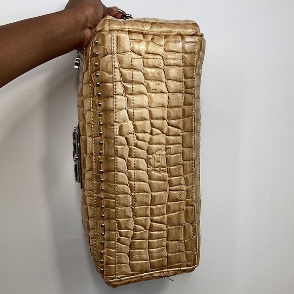 Kathy Van Zeeland Shoulder Bag ๐ป - Picture 9 of 11